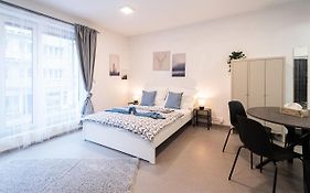 Milada Apartment / Brno Center